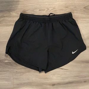 Nike Running shorts 5in